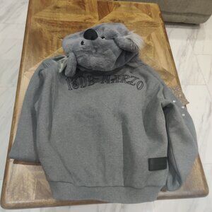 13DE Marzo hoodie/jacket size L New Oversized